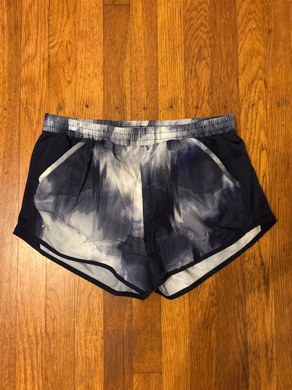 Under Armour Athletic Running Shorts (Style: UA Fly By) Bundle